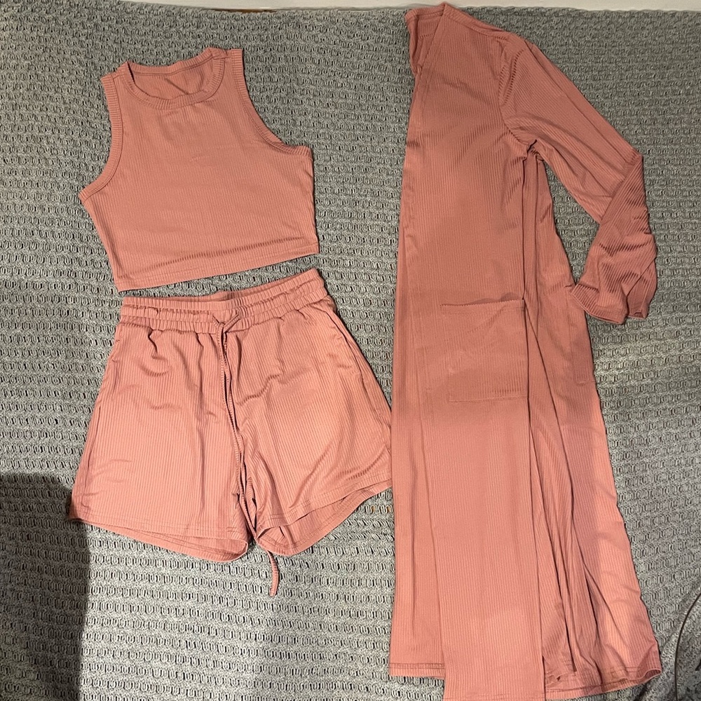 Women’s 3-piece Short Set
